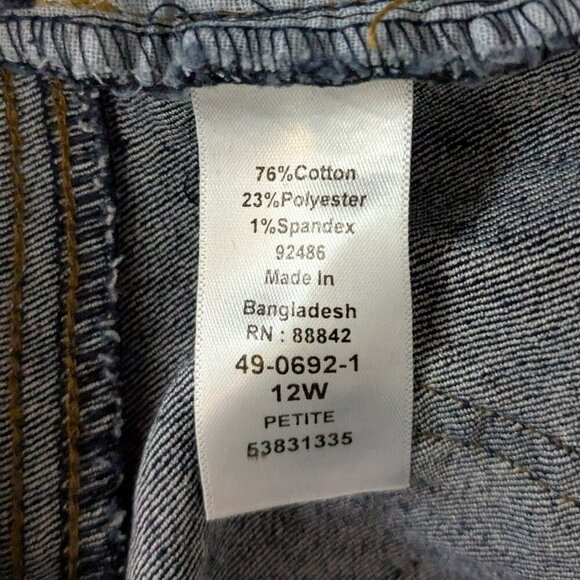 WOMAN WITHIN Blue Stretch Denim Mid-Rise Cropped Jeans; Size 12W Petite - Picture 4 of 4